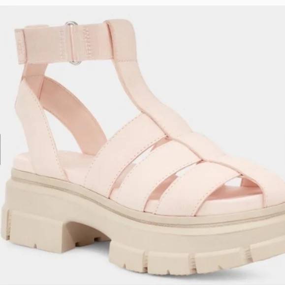 Ugg Ashton Strappy Size 7.5 - Picture 2 of 7